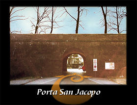 Entra da Porta San  Jacopo.